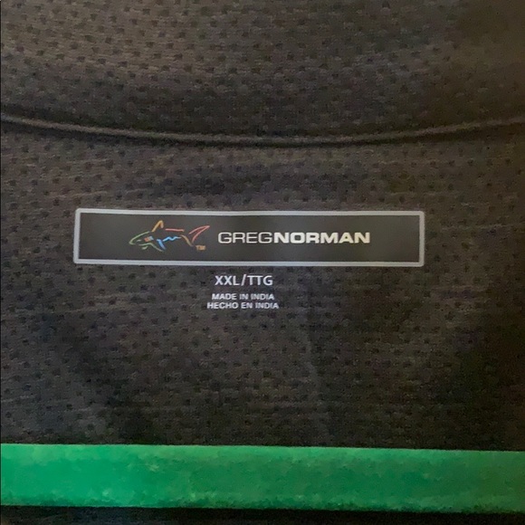 A black Jacket - Picture 2 of 4